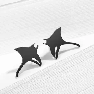 Brincos Raia-Manta Black Edition – Minimalismo e Mistério no Seu Look